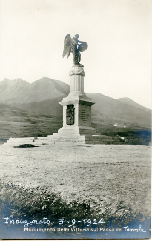 Passo del tonale - Monumento vittoria
