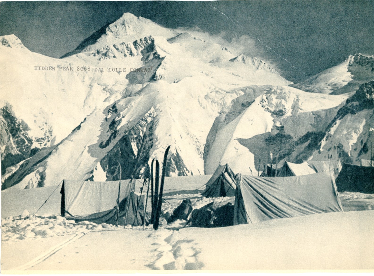 Hidden Peak m 8068 dal Colle Conwai